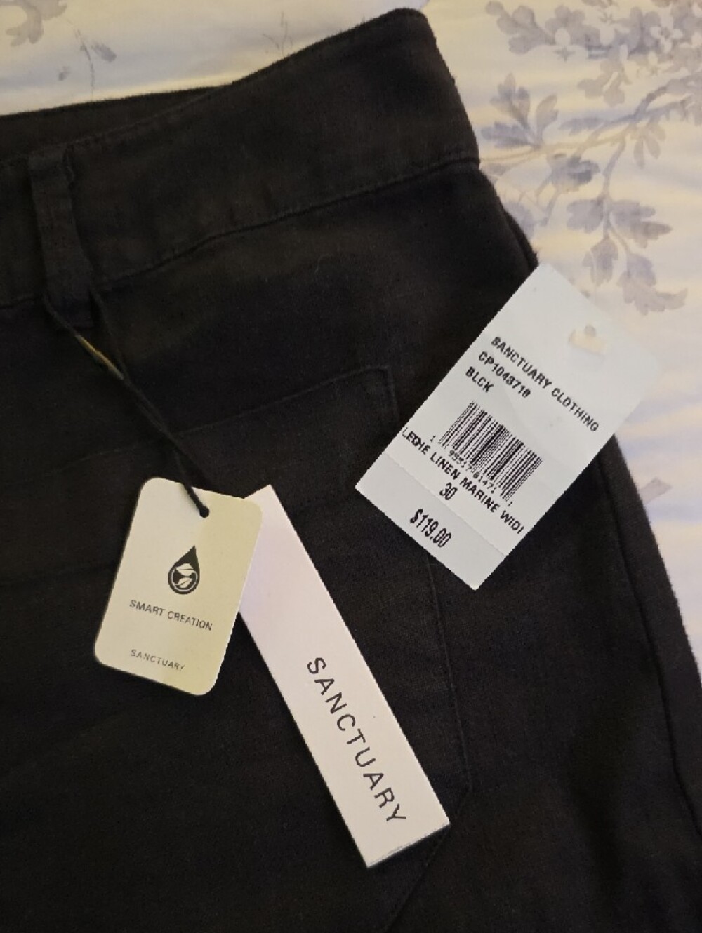 Sanctuary Black Front-Pocket Pants - Picture 2 of 5
